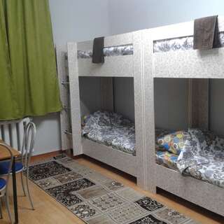 Хостелы Hostel64 Алматы Кровать в общем 6-местном номере-2